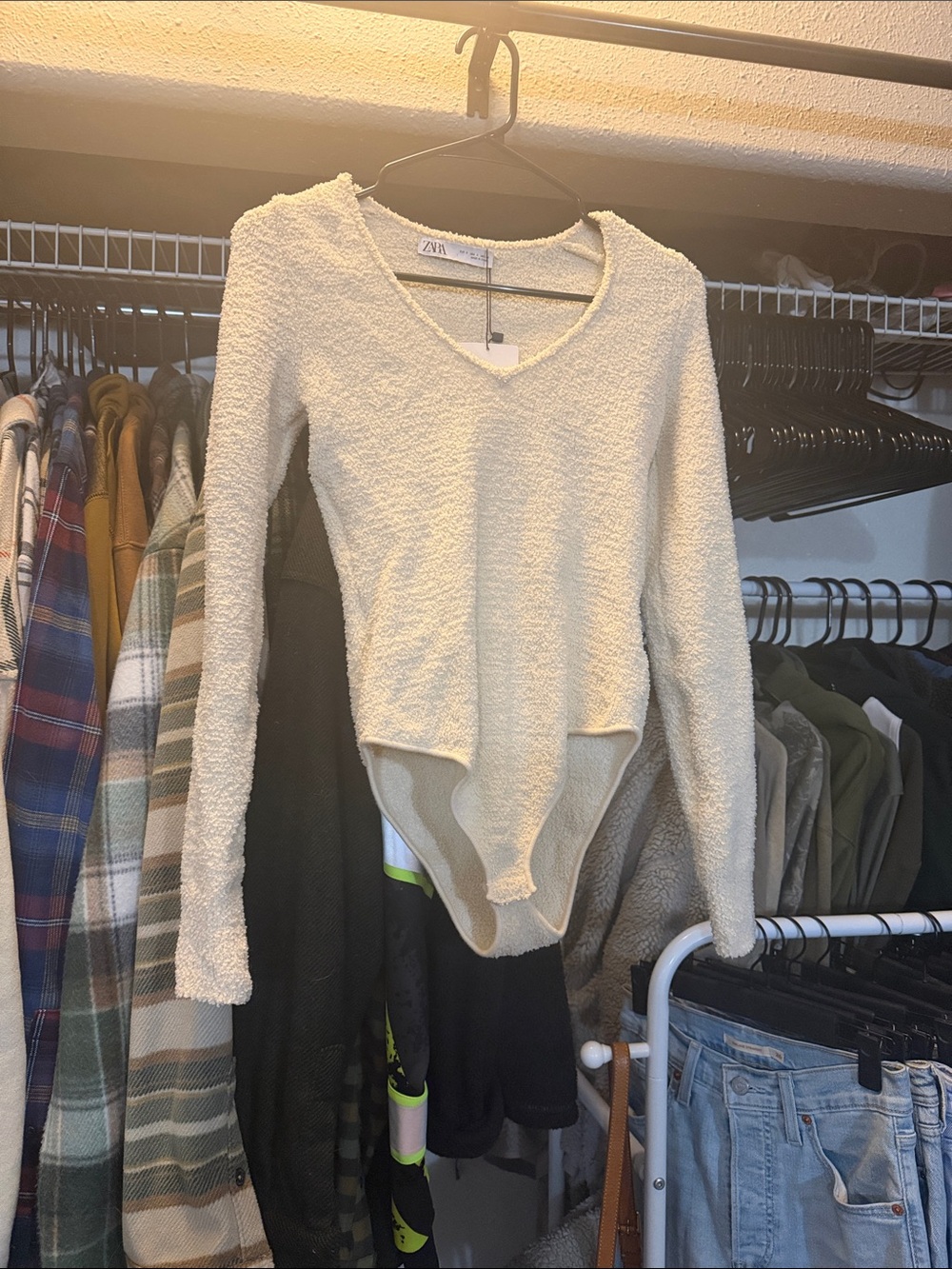 Zara Cream Textured V-Neck Long-Sleeve Bodysuit